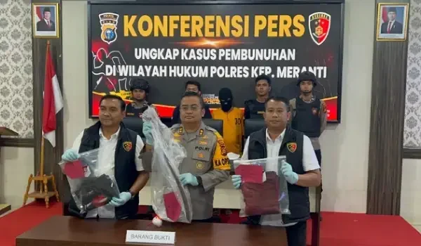 tak-direspon-saat-dipanggil,-paman-bacok-keponakan-saat-main-hp
