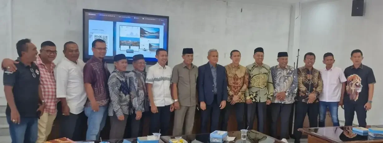 Gambar dari Baznas Tanah Datar Salurkan Beasiswa 198 Calon Mahasiswa komisi-v-dprd-sumbar-terima-kunjungan-iksb,-bahas-dukungan-pembangunan-pesantren-el-sunuri