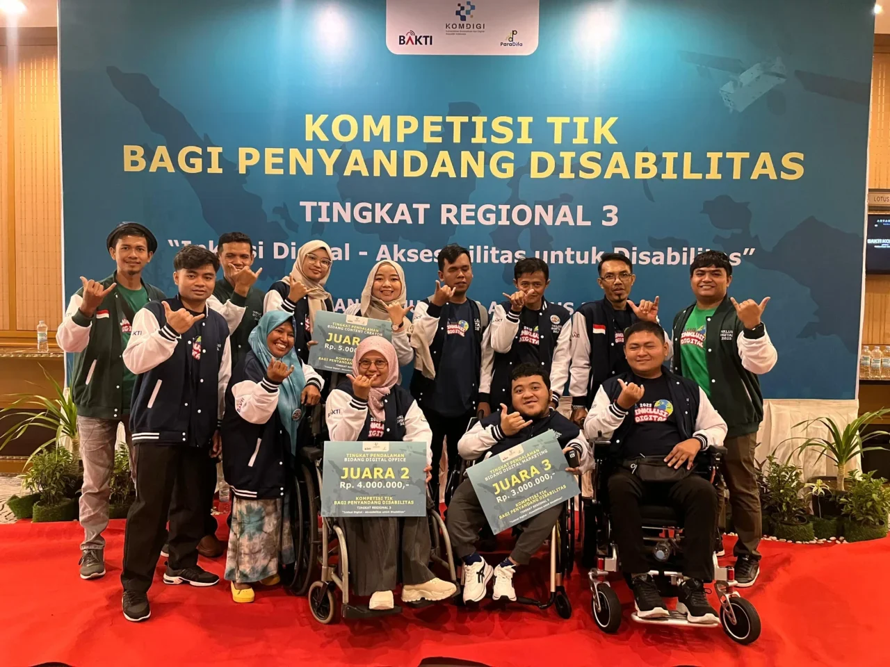 Gambar dari Audy Joinaldy Lantik Eka Putra Pimpin Pramuka Tanah Datar sumatera-barat-raih-prestasi-gemilang-di-kompetisi-tik-regional,-bawa-pulang-lima-medali