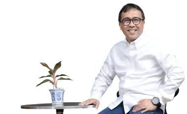 pri-gustari-akbar-resmi-jabat-direktur-utama-pt-semen-padang