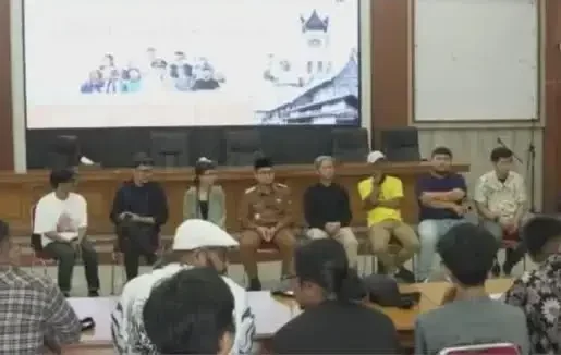 pemko-bukittinggi-ikuti-dialog-kota-kreatif-antarjejaring-kreatif