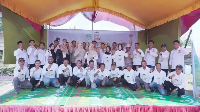 resmi-dilantik,-tani-merdeka-rohul-siap-jadi-garda-perjuangan-petani