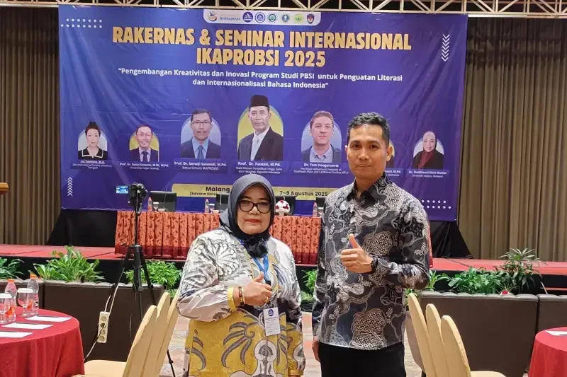 ka.-pindo-fkip-universitas-bung-hatta-ikuti-rakernas-dan-seminar-internasional-ikaprobsi-2025
