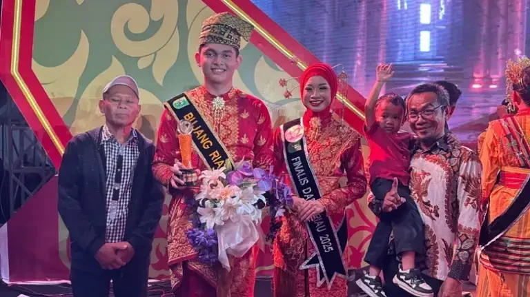 bujang-meranti,-m-rafi-sanjani-terpilih-jadi-bujang-riau-2025
