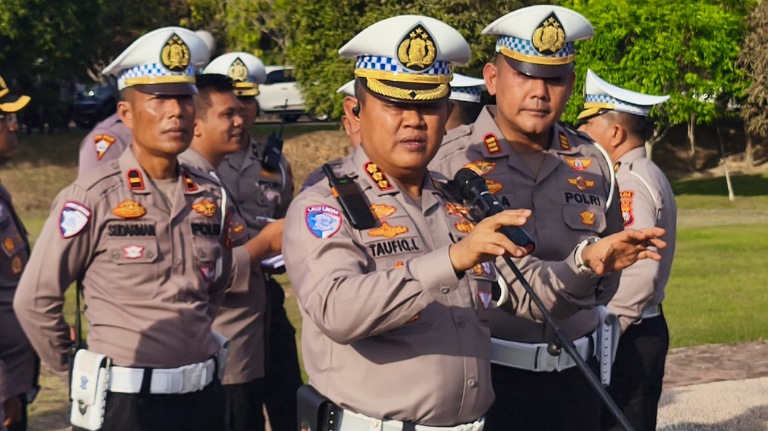 selama-pacu-jalur-kuansing-2025,-truk-bertonase-berat-dilarang-melintas-siang-hari