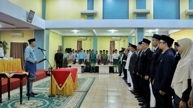 wabup-meranti-lantik-74-pejabat-eselon-iii-dan-iv