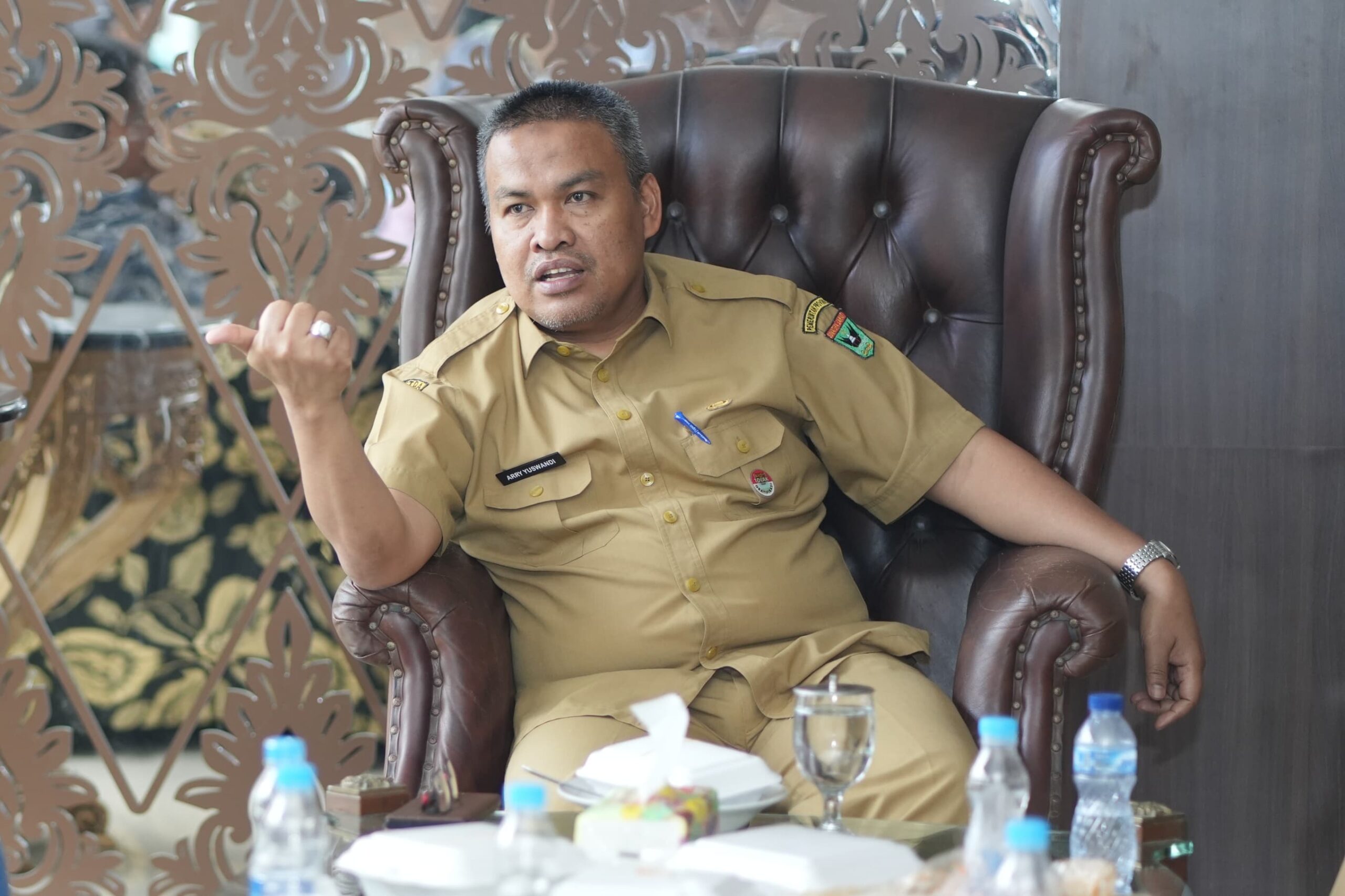 demo-besar-1-september-di-padang,-sekda-sumbar:-mari-jaga-daerah-kita-tetap-kondusif