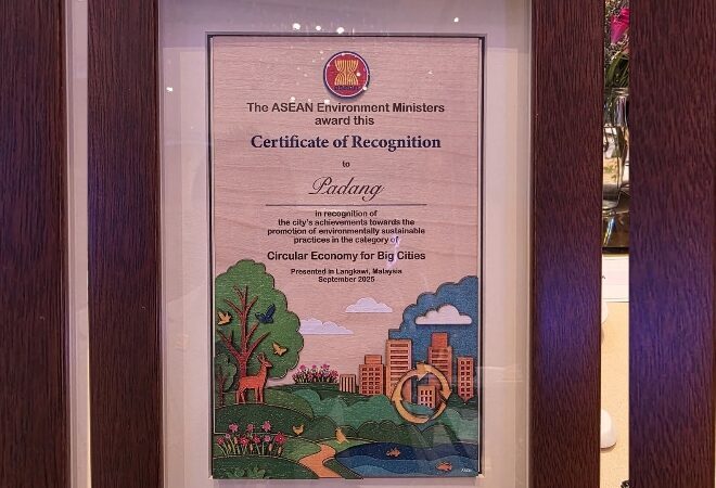 kota-padang-bawa-pulang-adipura-tingkat-asean