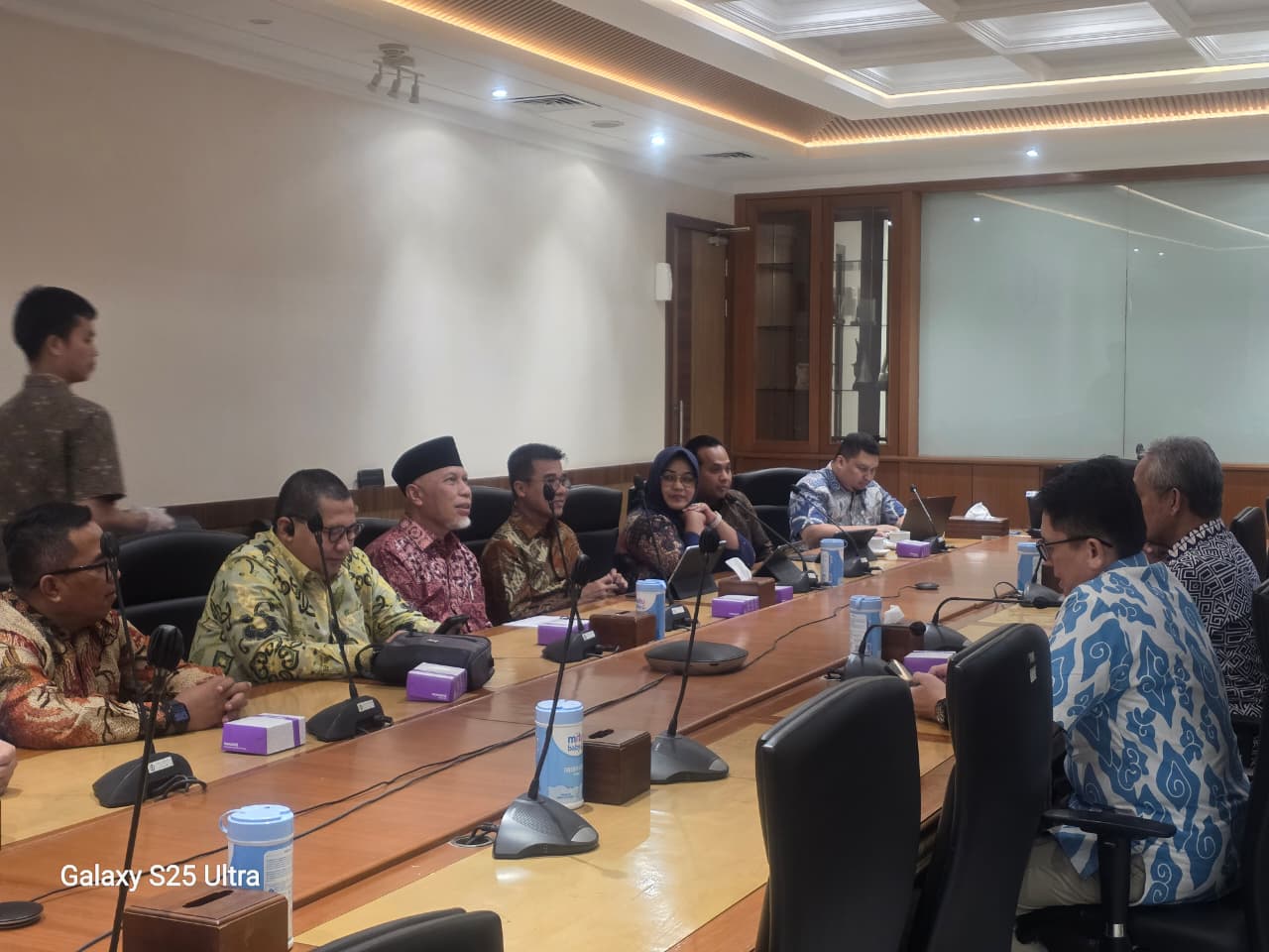 atasi-keterbatasan-fiskal,-pemprov-sumbar-rancang-penerbitan-sukuk-daerah