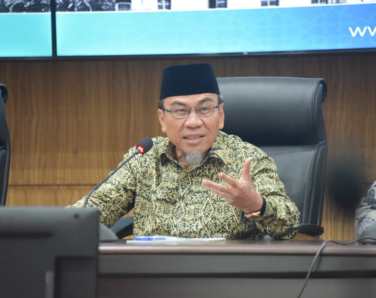 wawako-maigus-ajak-pengurus-dmi-padang-sukseskan-program-smart-surau