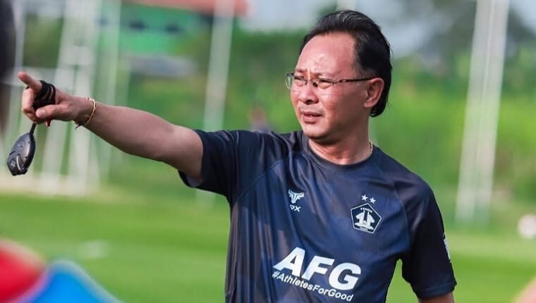 head-to-head-persik-vs-malut-united:-macan-putih-incar-kemenangan-perdana