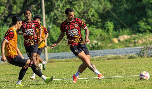 kabau-sirah-tantang-bajul-ijo,-eduardo-almeida-bawa-22-amunisi