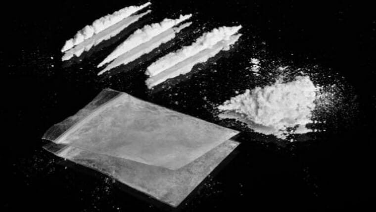 mantan-guru-jadi-pengedar,-polisi-pastikan-dua-tersangka-positif-narkoba