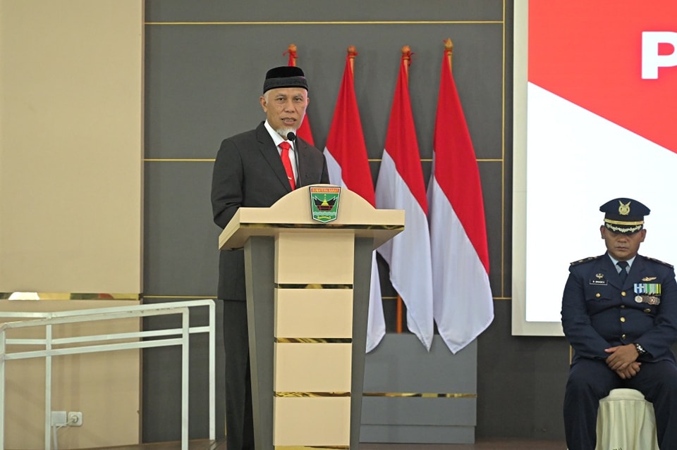 gubernur-sumbar-instruksikan-bupati-dan-walikota-tertibkan-tambang-ilegal