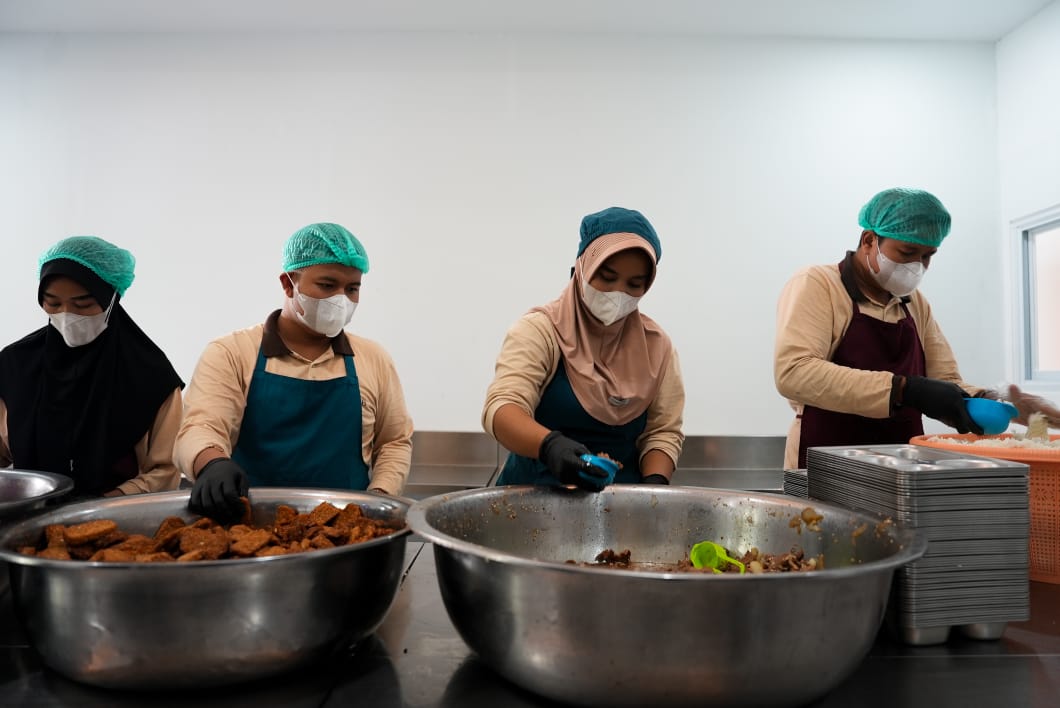 sppg-tanah-sareal-bogor-mampu-pertahankan-zero-accident-mbg,-ini-rahasianya