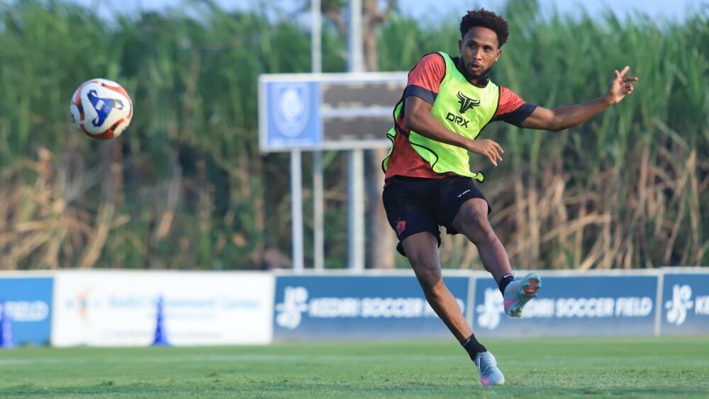 persik-kediri-fokus-benahi-bola-mati-jelang-lawan-persijap-jepara