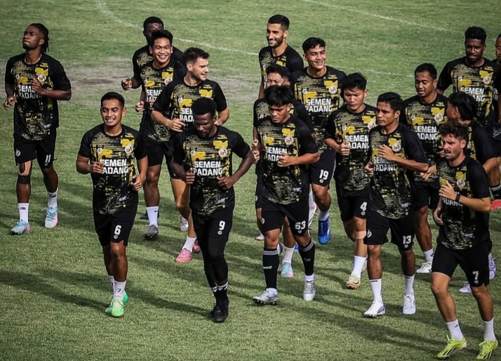 starting-xi-semen-padang-fc-vs-bali-united:-pedro-matos-cedera