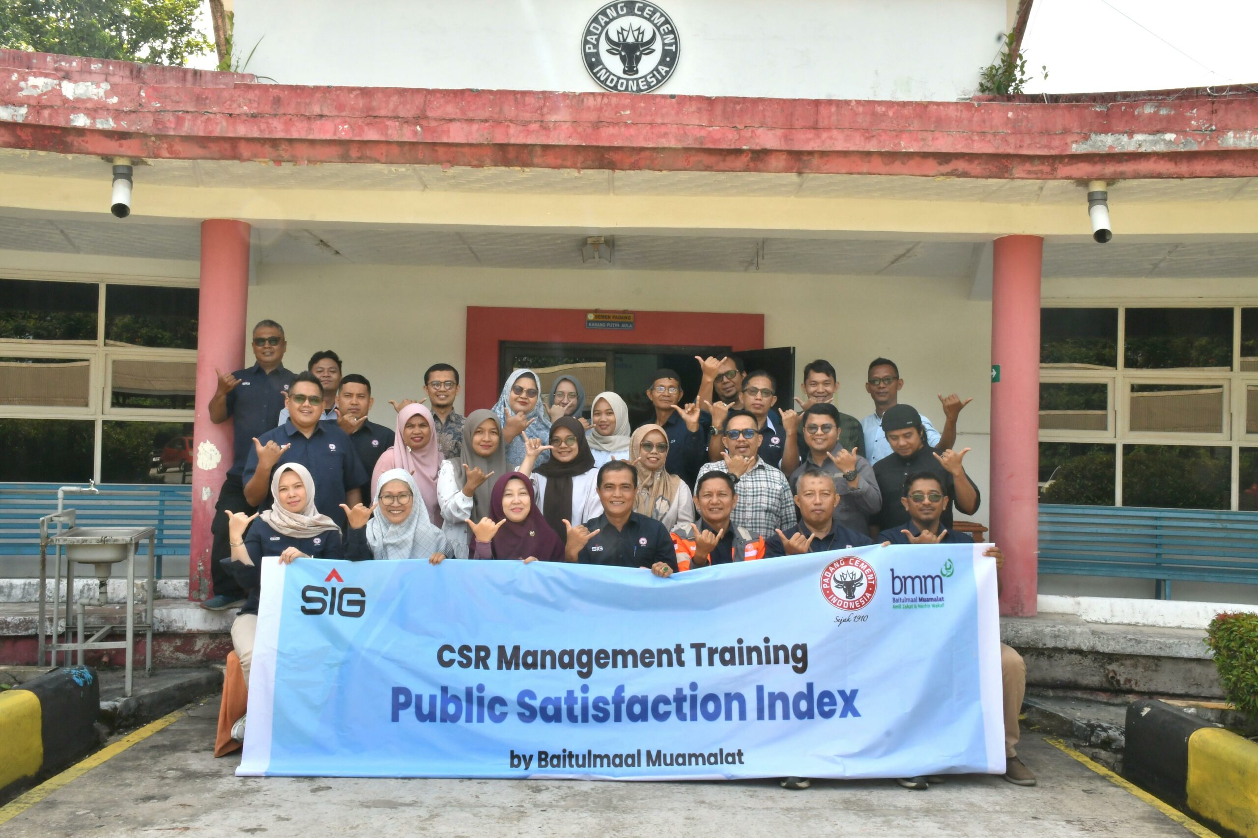 pastikan-csr-tepat-sasaran,-pt-semen-padang-latih-lco-ukur-kepuasan-masyarakat