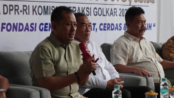 komisi-ix-dpr-minta-ump-2026-dongkrak-daya-beli