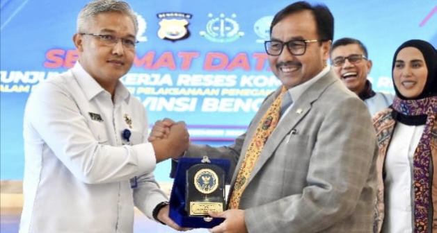 komisi-iii-dpr-awasi-implementasi-kuhap-baru