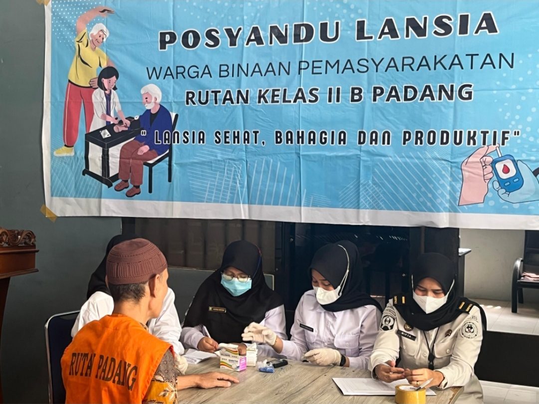 rutan-padang-gelar-posyandu,-tingkatkan-kesehatan-warga-binaan-lansia
