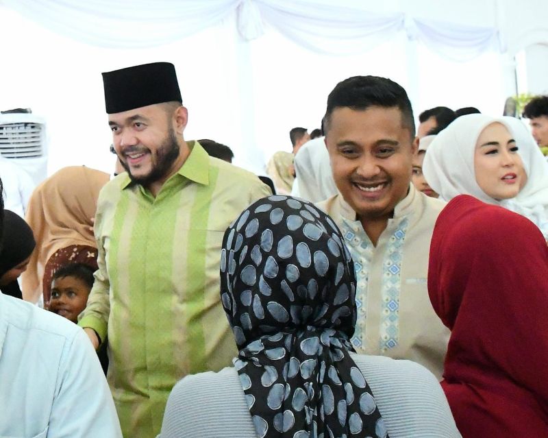 wali-kota-padang-sambut-warga,-eratkan-silaturahmi-saat-open-house