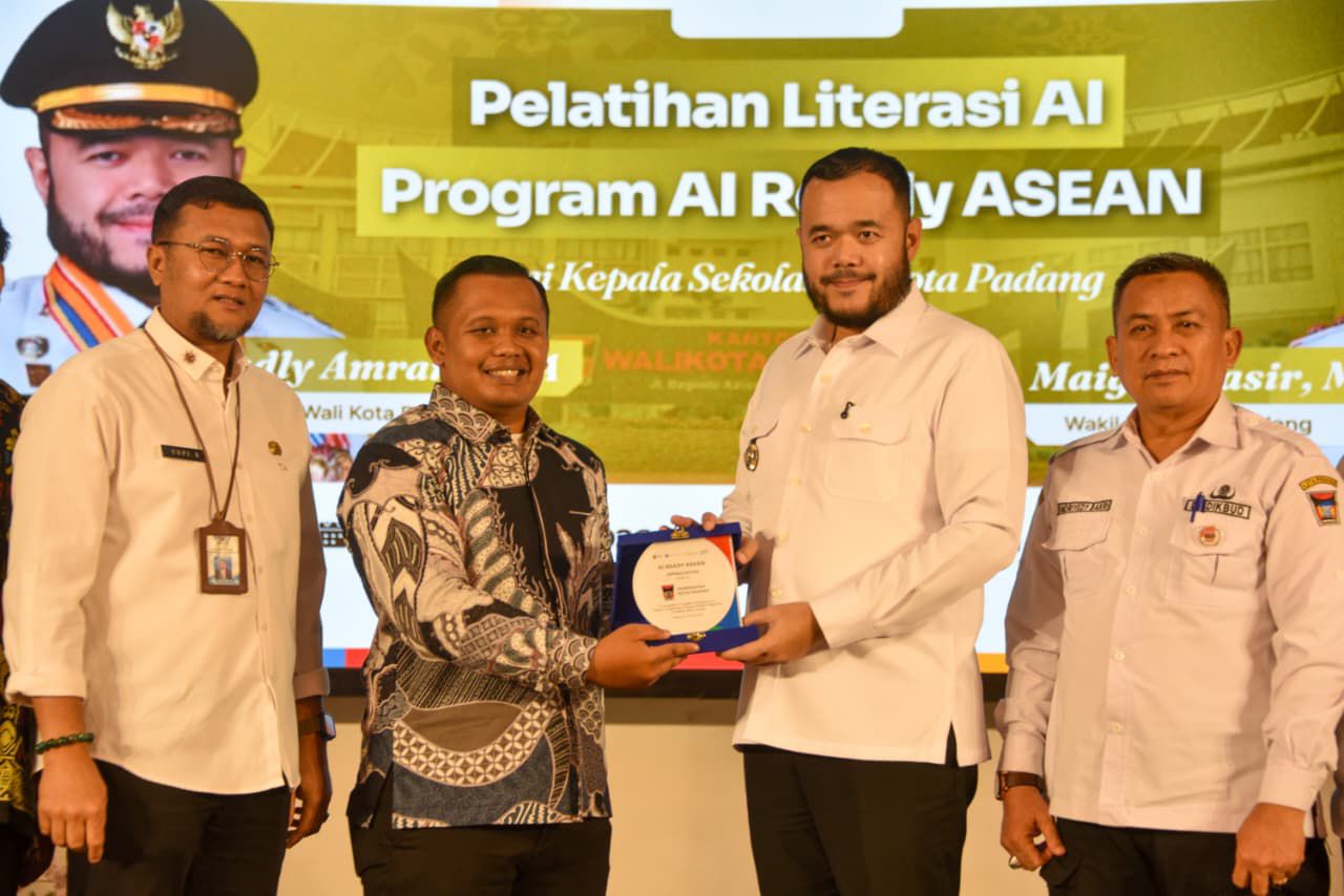 pemko-padang-percepat-transformasi-digital-melalui-pelatihan-kecerdasan-buatan