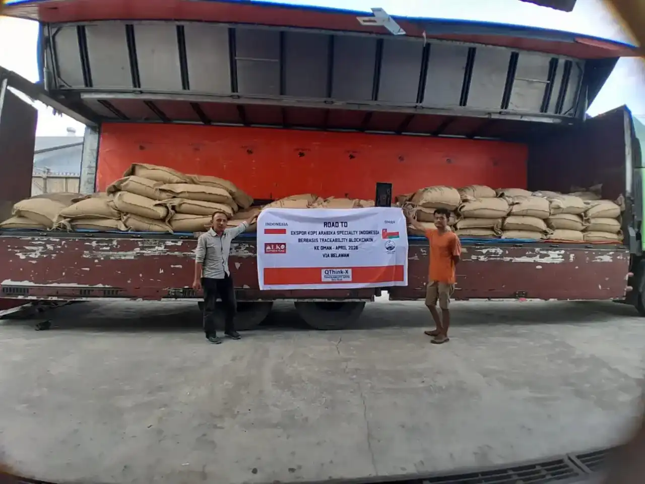 alko-kirim-10-ton-kopi-spesialti-ke-oman-lewati-jalur-udara