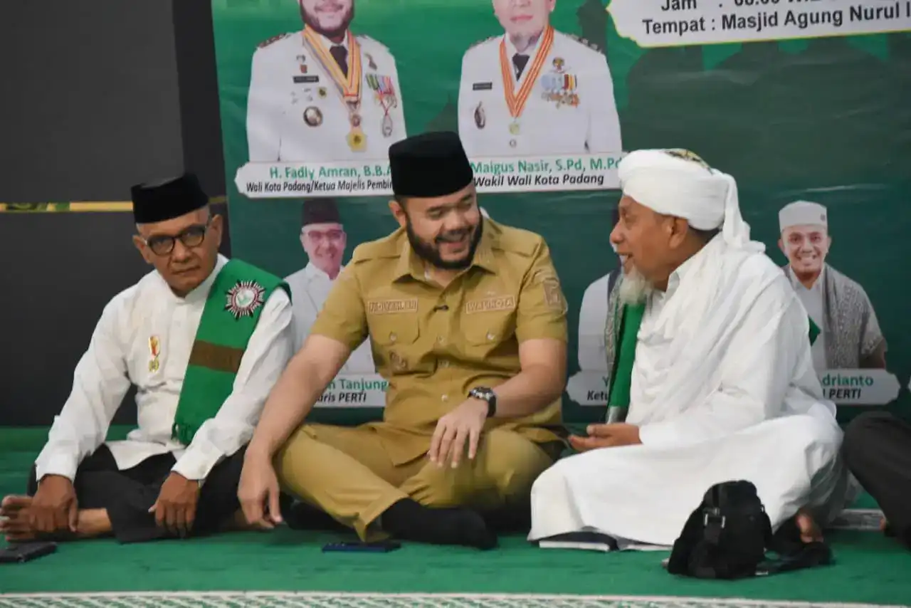 menuju-satu-abad,-wali-kota-padang-optimalkan-peran-perti-dalam-dakwah-dan-pendidikan