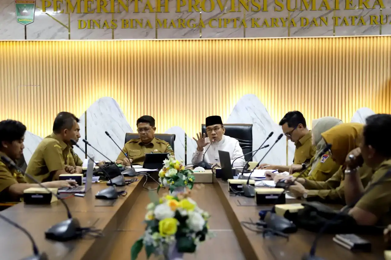 pemko-padang-percepat-pembangunan-drainase-untuk-atasi-banjir