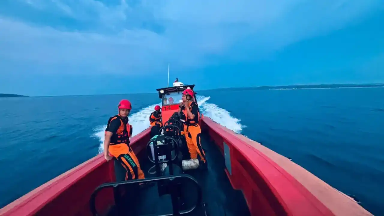 tim-sar-cari-satu-korban-kapal-terbalik-di-mentawai
